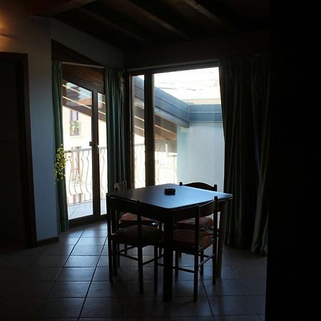 Casa Regina Lägenhet Desenzano del Garda Exteriör bild