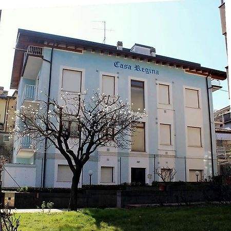 Casa Regina Lägenhet Desenzano del Garda Exteriör bild