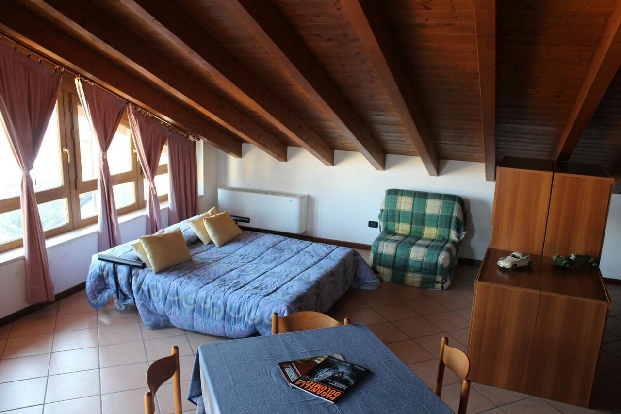 Casa Regina Lägenhet Desenzano del Garda Exteriör bild
