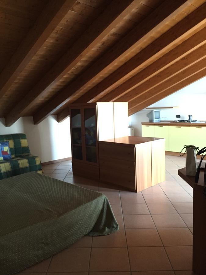 Casa Regina Lägenhet Desenzano del Garda Exteriör bild