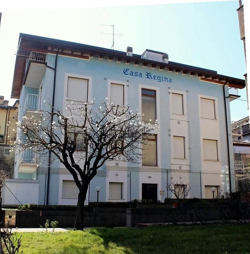 Casa Regina Lägenhet Desenzano del Garda Exteriör bild
